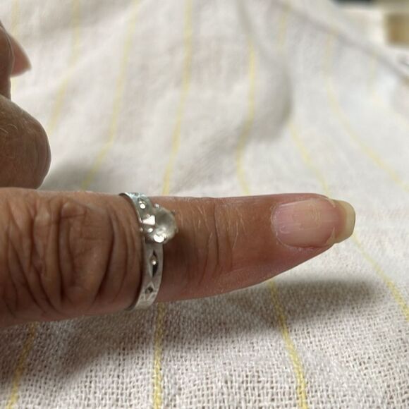 Vintage SETA O Elegant Silver Ring with Crystal Charm - Picture 7 of 8